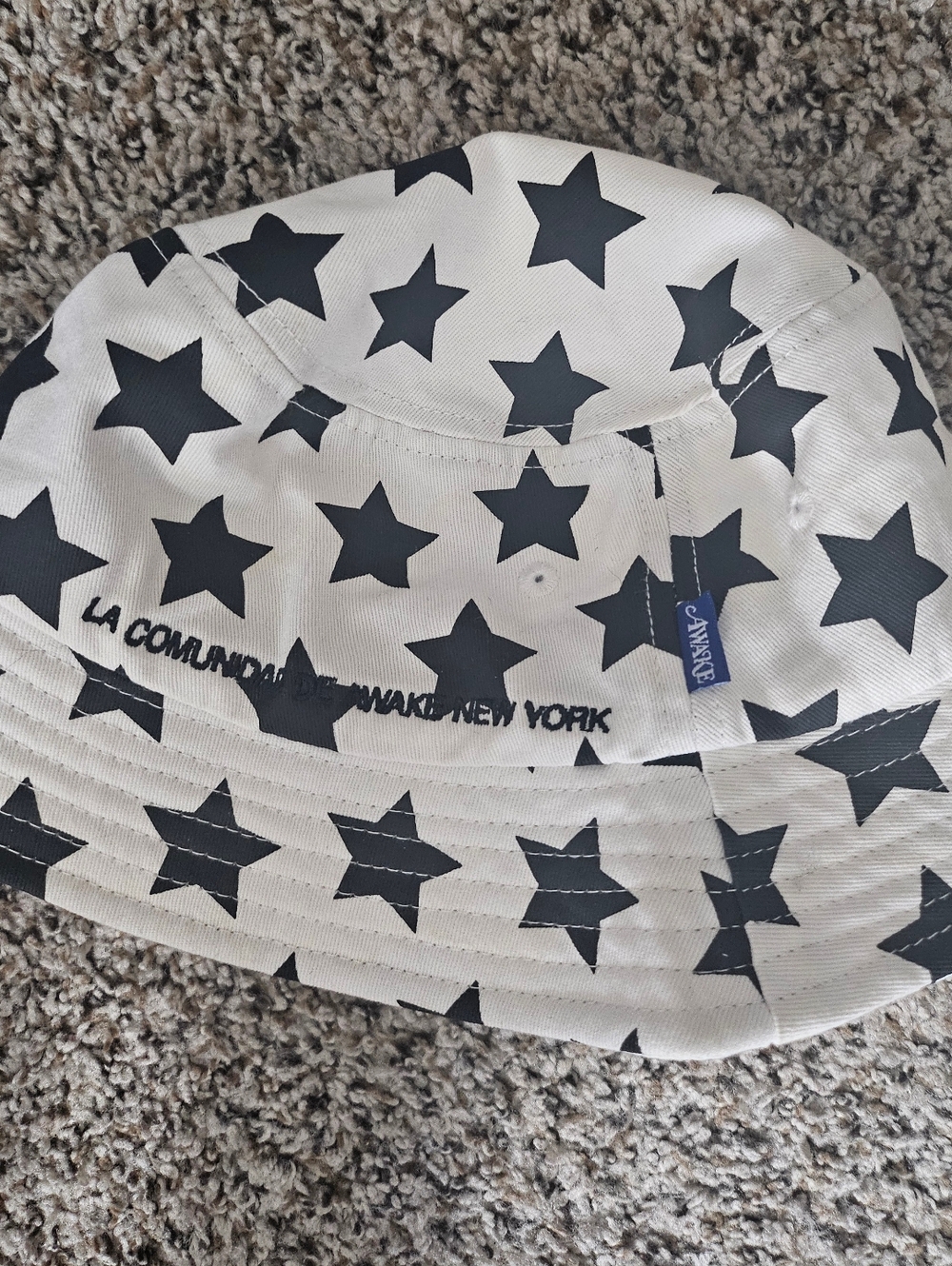 Awake Star Print Bucket Hat - Black & White